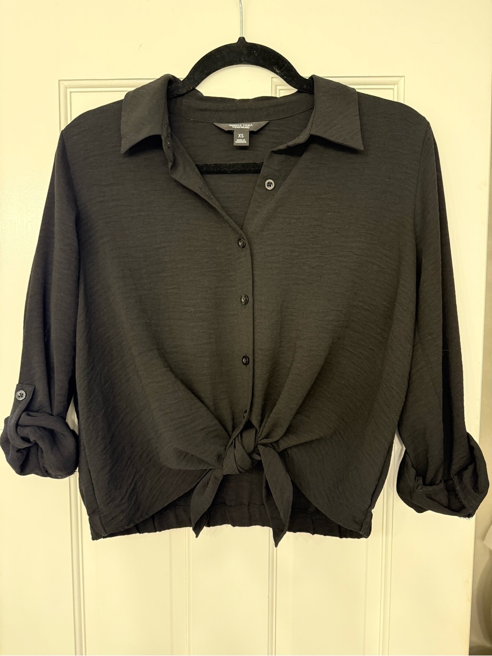 Simply Vera Wang Tie-Front Button Shirt size xs